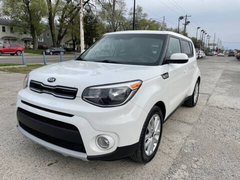 2019 Kia Soul + FWD photo