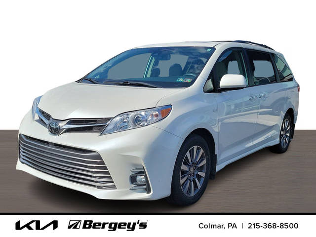 2020 Toyota Sienna XLE AWD photo