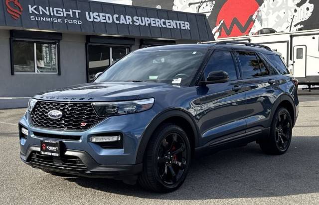 2020 Ford Explorer ST 4WD photo