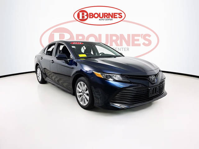2019 Toyota Camry LE FWD photo