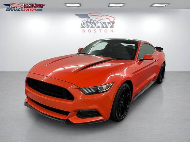 2015 Ford Mustang V6 RWD photo