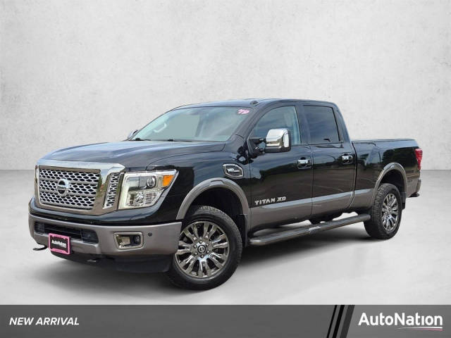 2019 Nissan Titan XD Platinum Reserve 4WD photo