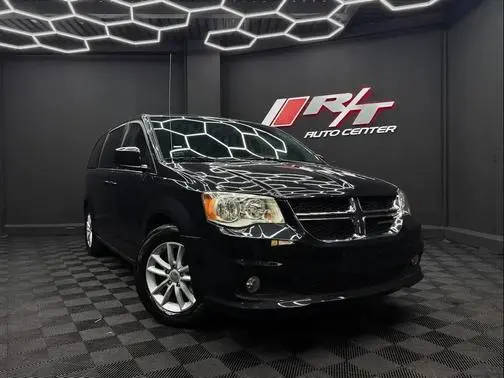 2019 Dodge Grand Caravan SXT FWD photo