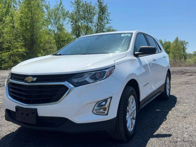 2020 Chevrolet Equinox LS AWD photo