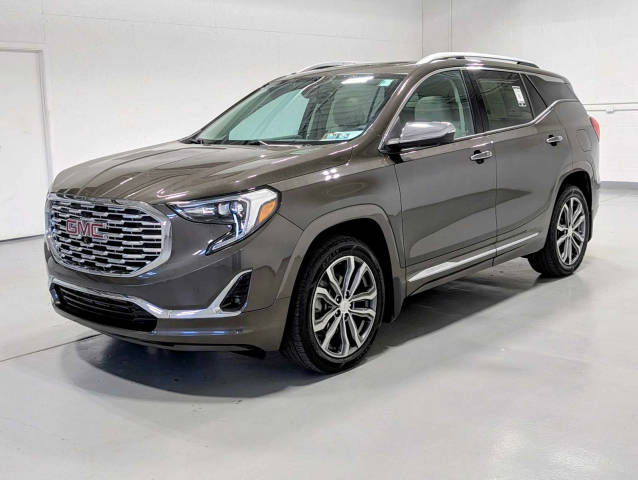 2020 GMC Terrain Denali AWD photo