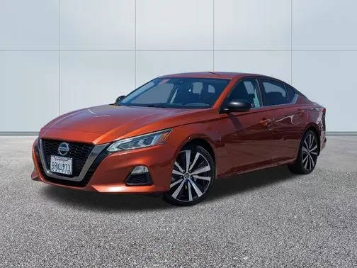 2020 Nissan Altima 2.5 SR FWD photo
