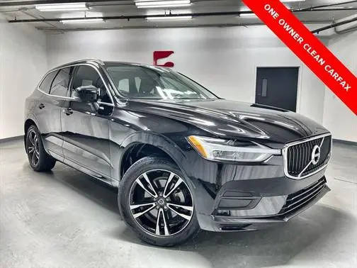 2020 Volvo XC60 Momentum FWD photo