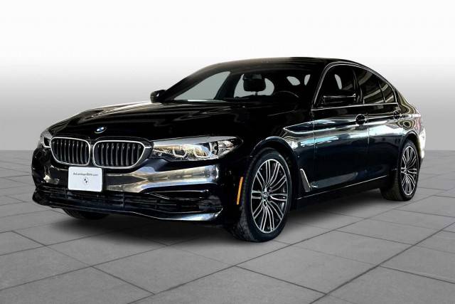 2020 BMW 5 Series 530i RWD photo