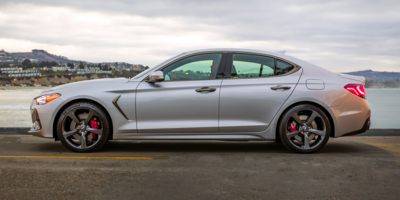 2020 Genesis G70 3.3T RWD photo