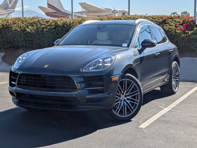 2020 Porsche Macan S AWD photo