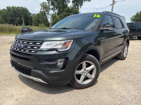 2016 Ford Explorer XLT 4WD photo