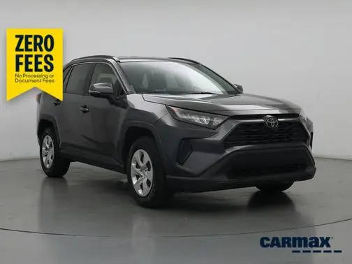 2019 Toyota RAV4 LE FWD photo