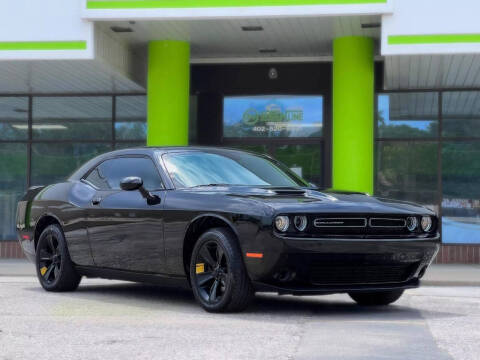 2019 Dodge Challenger SXT RWD photo