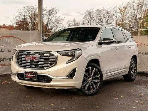 2020 GMC Terrain Denali AWD photo