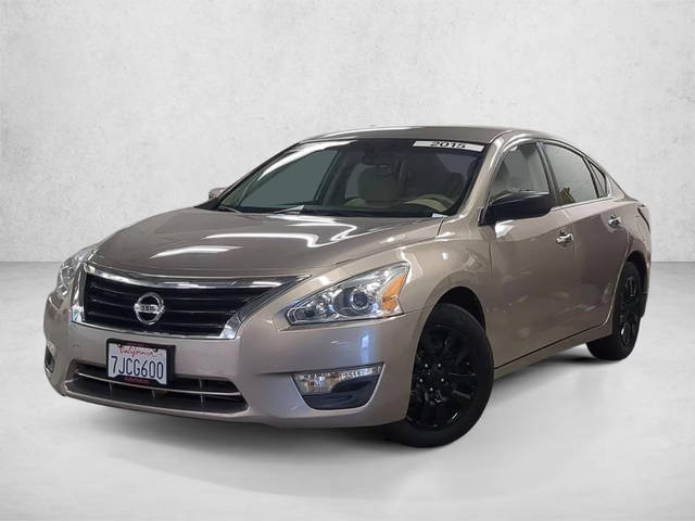 2015 Nissan Altima 2.5 S FWD photo