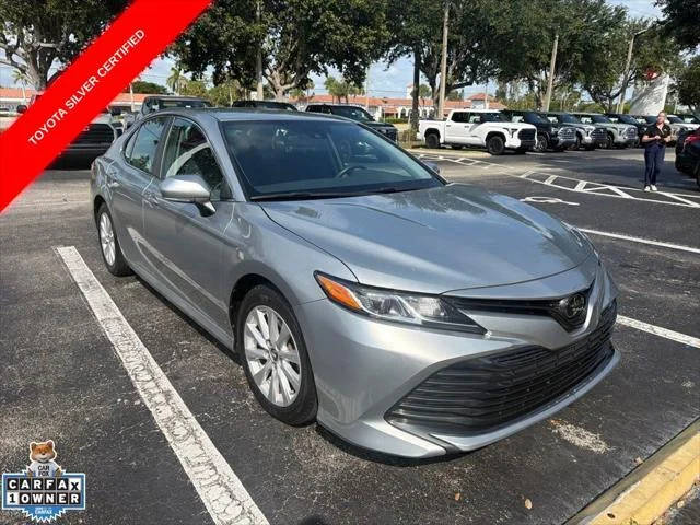 2020 Toyota Camry LE FWD photo