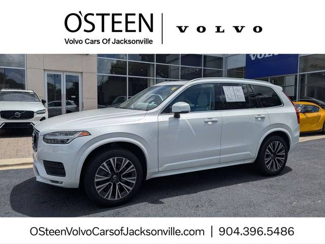 2020 Volvo XC90 Momentum AWD photo