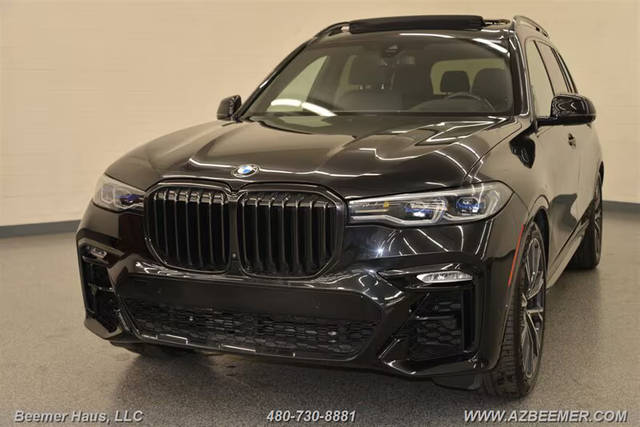 2020 BMW X7 M50i AWD photo