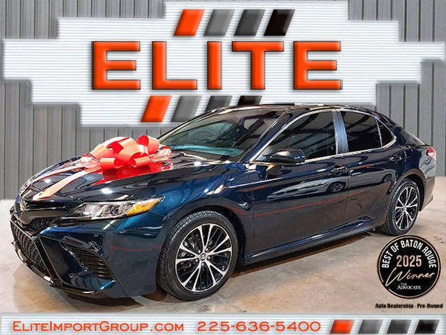 2020 Toyota Camry SE FWD photo