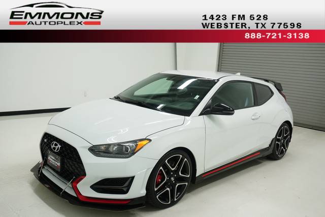 2020 Hyundai Veloster FWD photo