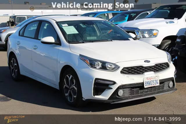 2020 Kia Forte LXS FWD photo