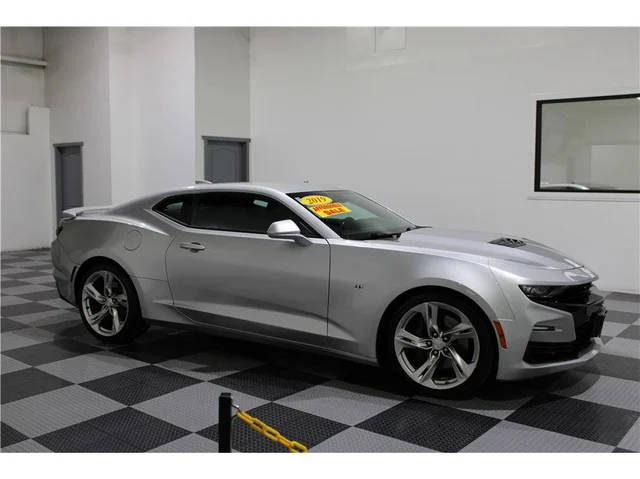 2019 Chevrolet Camaro 2SS RWD photo