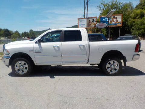 2015 Ram 2500 Big Horn 4WD photo