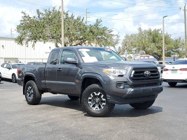 2020 Toyota Tacoma SR 4WD photo