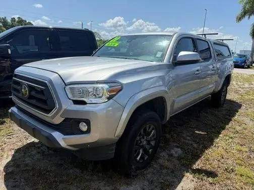 2020 Toyota Tacoma SR5 4WD photo