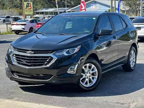 2020 Chevrolet Equinox LS FWD photo