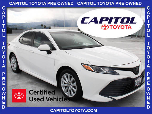 2019 Toyota Camry LE FWD photo