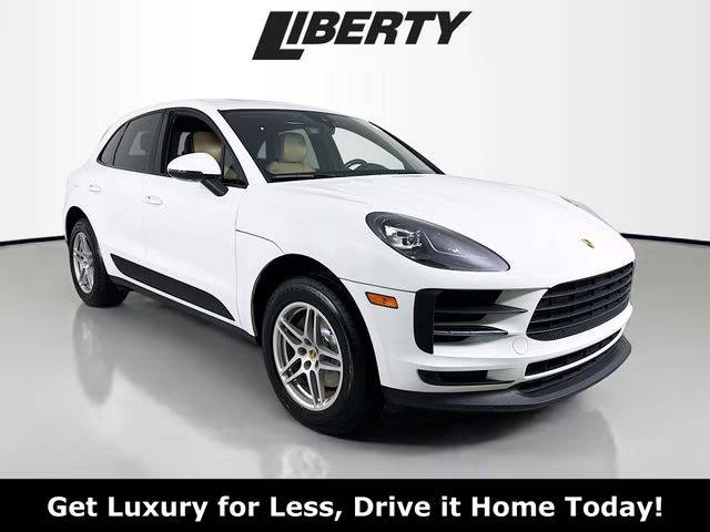 2020 Porsche Macan AWD photo