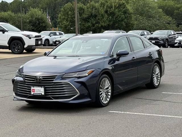 2020 Toyota Avalon Limited FWD photo