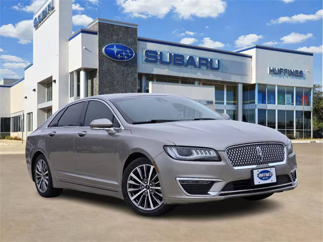 2020 Lincoln MKZ Standard FWD photo