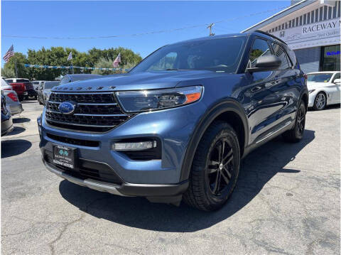 2020 Ford Explorer XLT 4WD photo