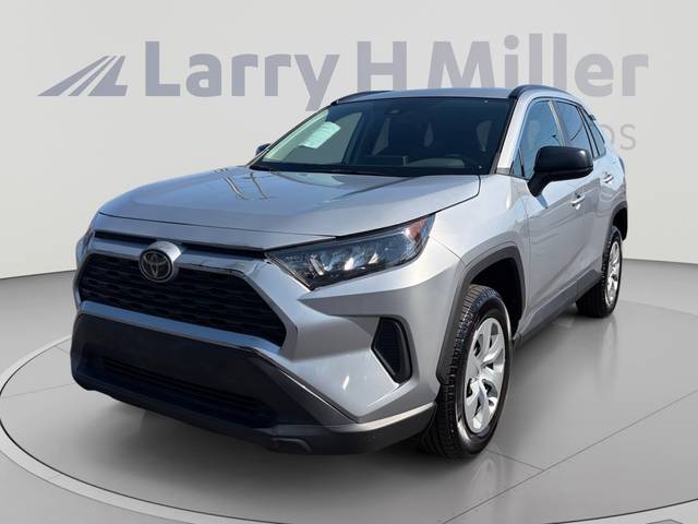 2020 Toyota RAV4 LE AWD photo
