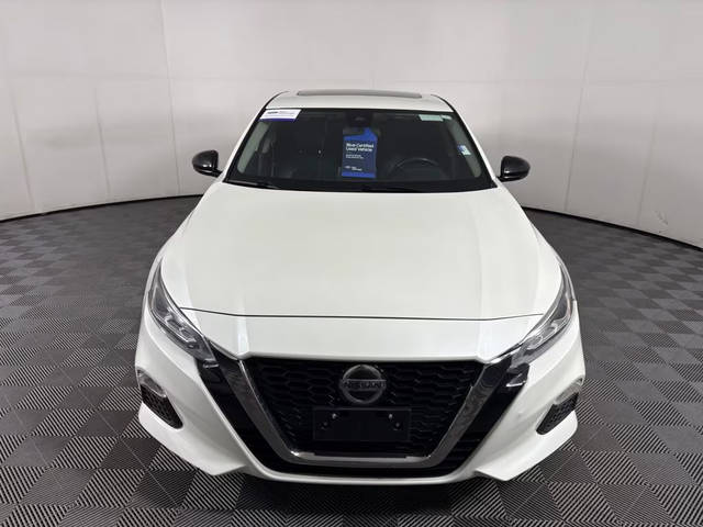 2020 Nissan Altima 2.5 SR AWD photo