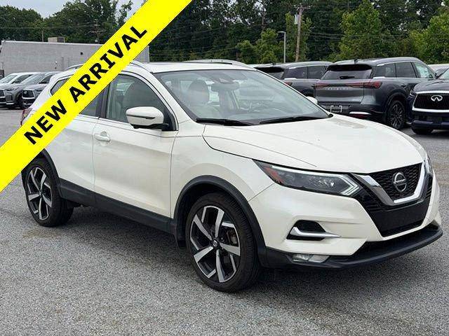 2020 Nissan Rogue Sport SL AWD photo
