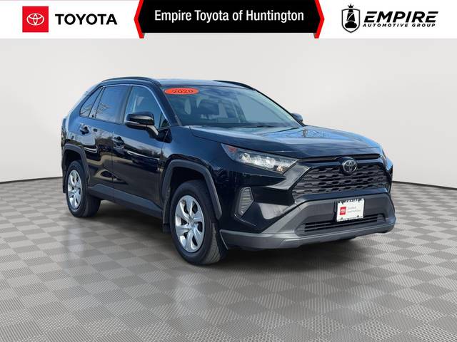 2020 Toyota RAV4 LE AWD photo