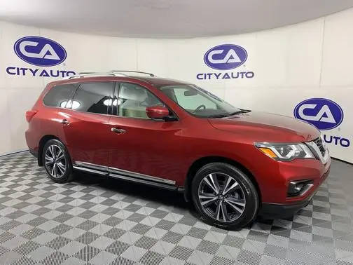 2020 Nissan Pathfinder Platinum FWD photo