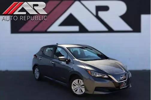 2019 Nissan Leaf S FWD photo