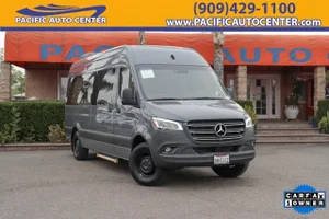 2019 Mercedes-Benz Sprinter  RWD photo