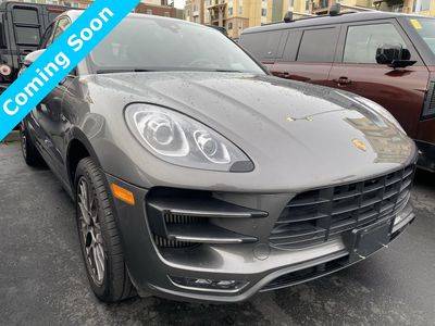 2016 Porsche Macan Turbo AWD photo