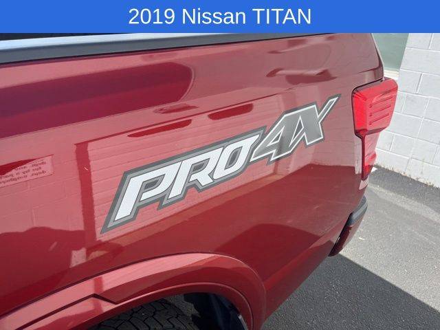 2019 Nissan Titan PRO-4X 4WD photo