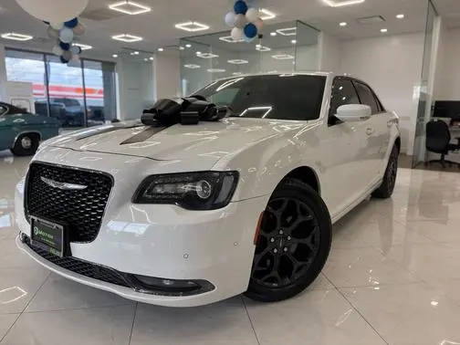 2019 Chrysler 300 300S AWD photo