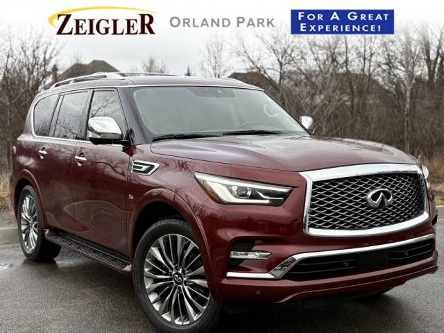 2020 Infiniti QX80 LUXE 4WD photo