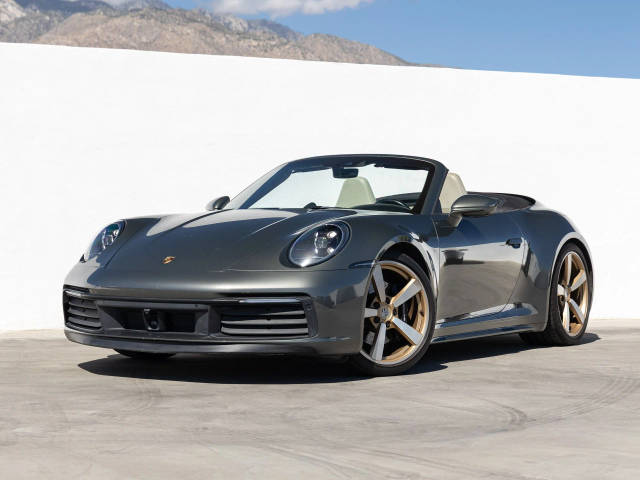 2020 Porsche 911 Carrera S RWD photo