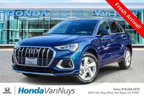 2020 Audi Q3 Premium AWD photo