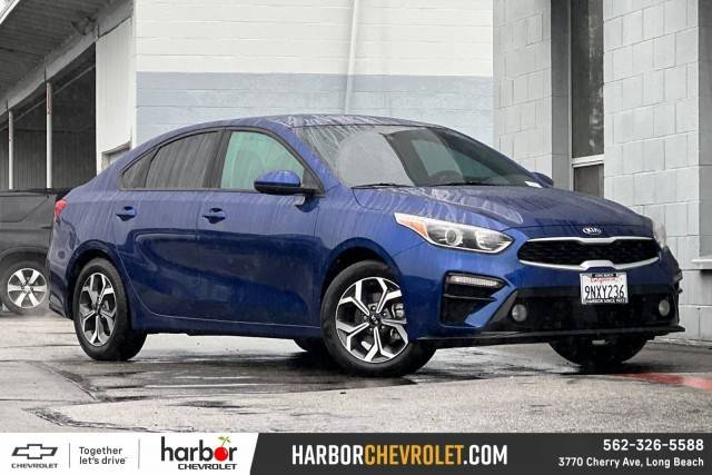 2020 Kia Forte LXS FWD photo