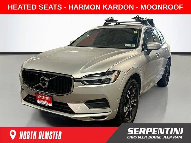 2019 Volvo XC60 Momentum AWD photo